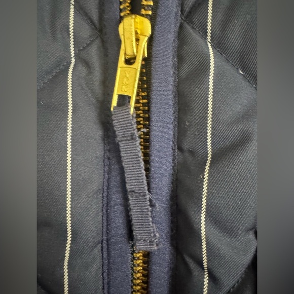 J.Crew Woman’s Excursion Quilted Fall Warm Puffer Vest Pin Stripe Navy Blue XS - Picture 5 of 8